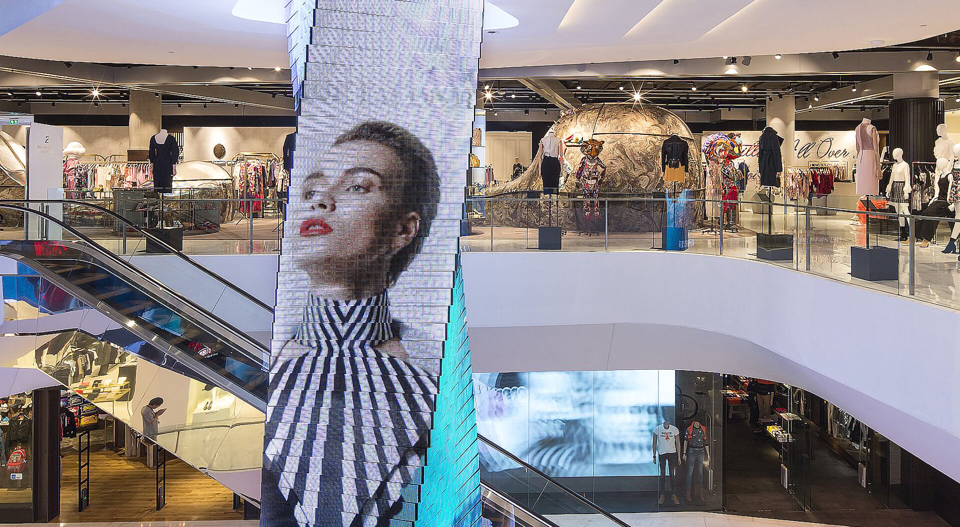 Client Services - Mall Signage Navigation Design