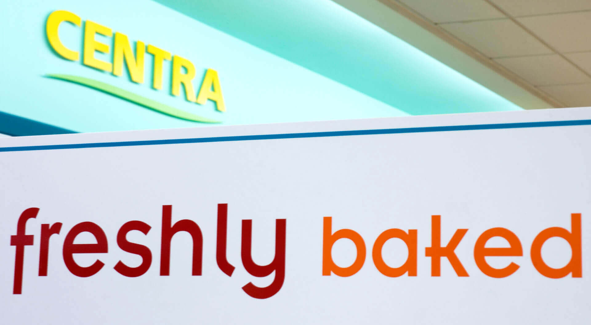 Centra conveince stores good to go store planning Freshly baked today concept: The store layout has been designed to be part of Centra's “The Fresh Market" initiative, which emphasizes fresh food sections.