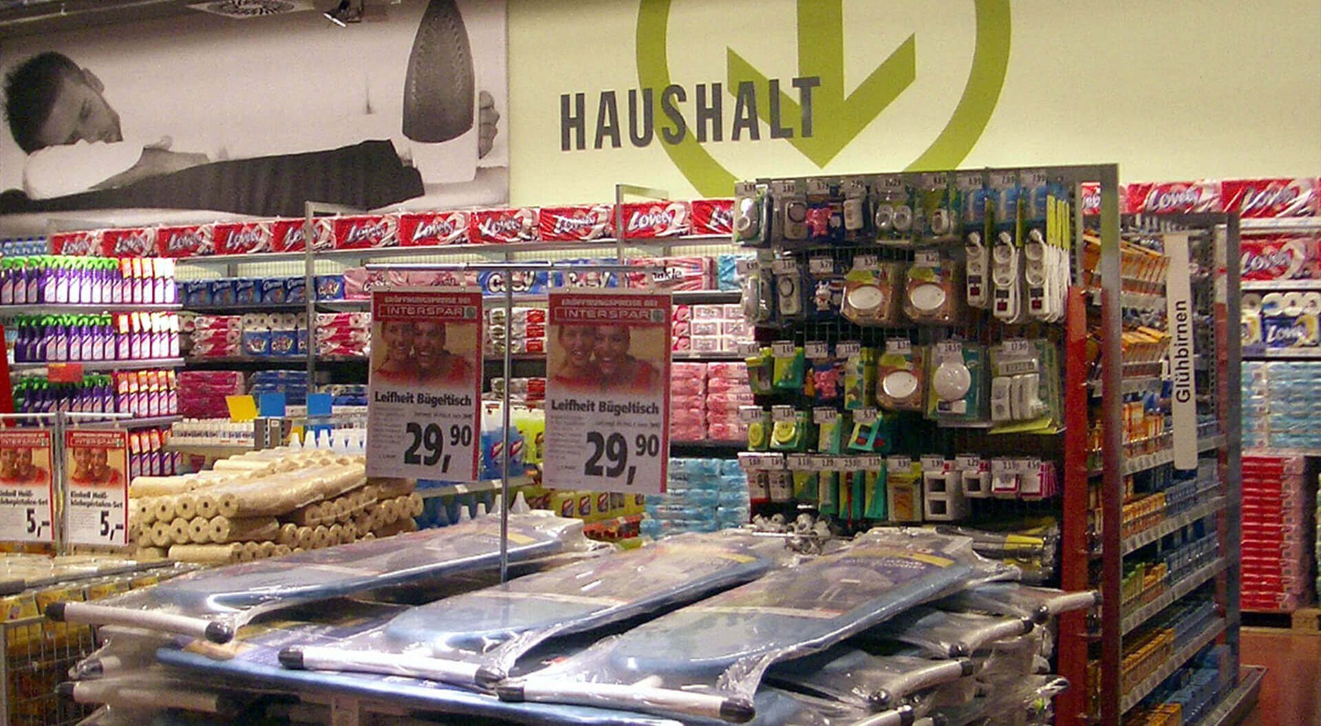 Intersar Villach non-foopd merchandising and department branding for a compact hypermarket Intersar Villach non-food merchandising and department branding for a compact hypermarket