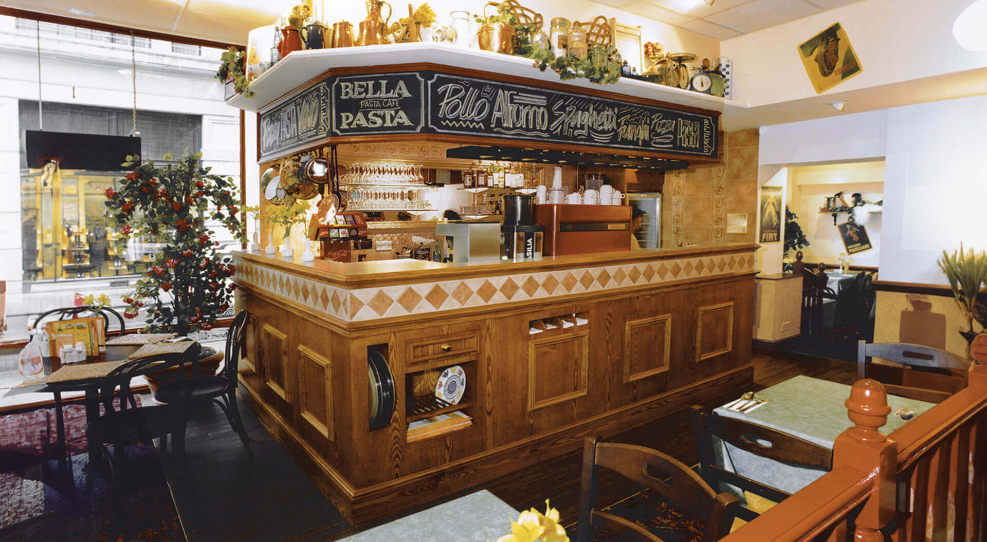 Bella Pasta interior design restaurant retail chain.