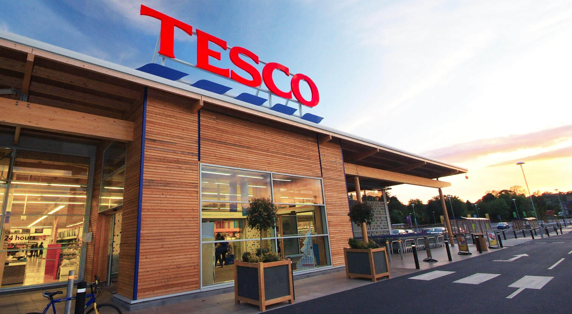 Tesco Retail Branding, Innovative environment design supermarket