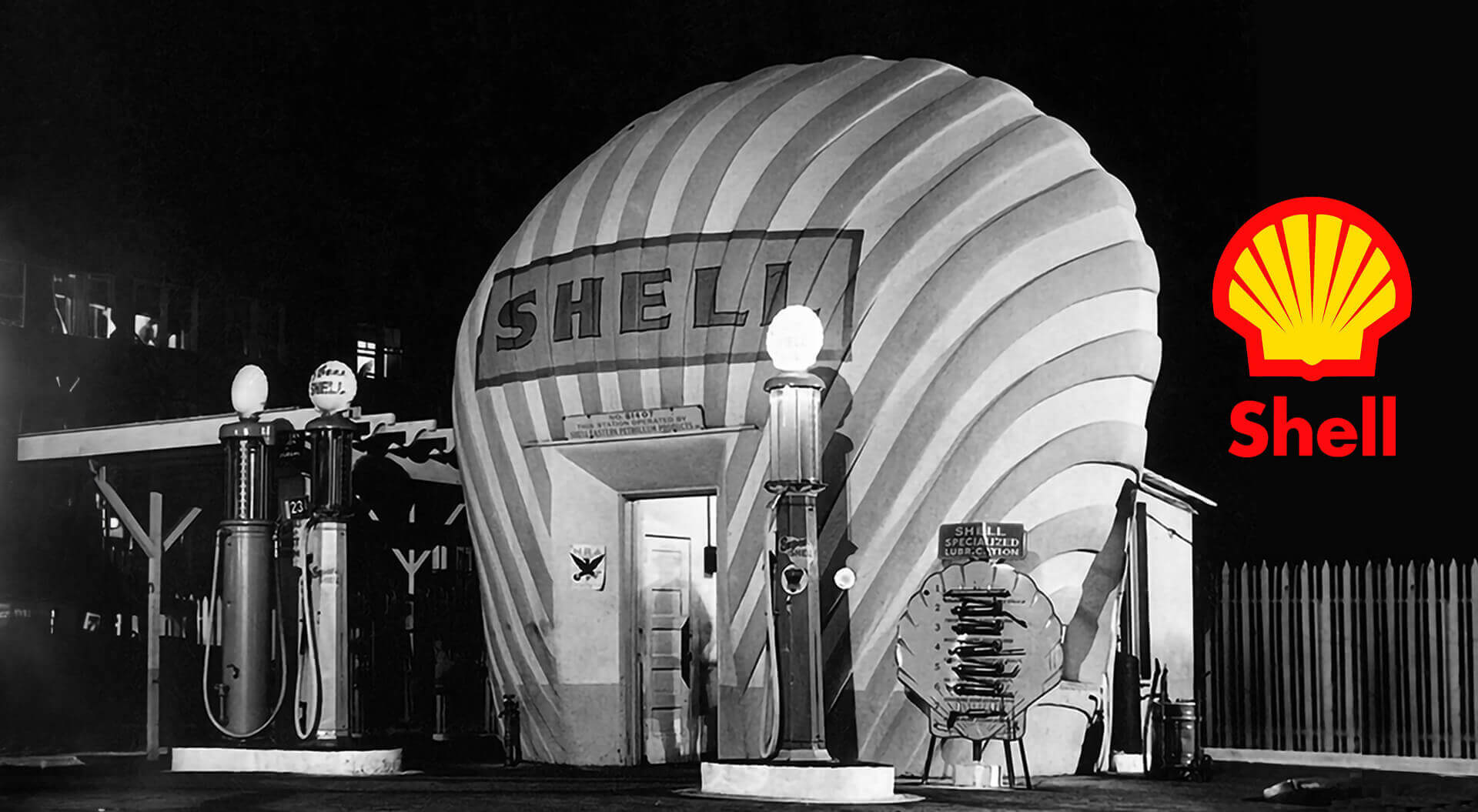 Shell Petrol Forecourt - Innovative Architecture and Brand Advertising Strategy