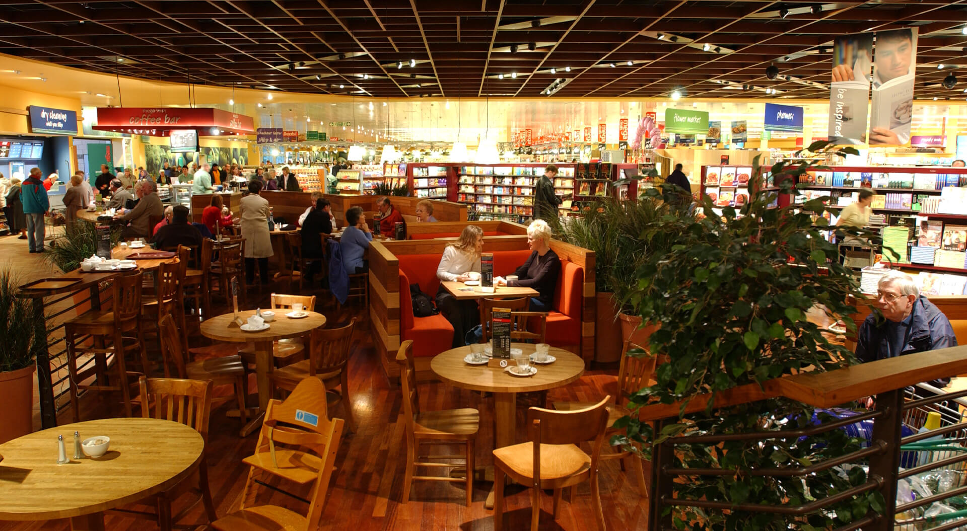 Safeway Mega Store restaurant hub