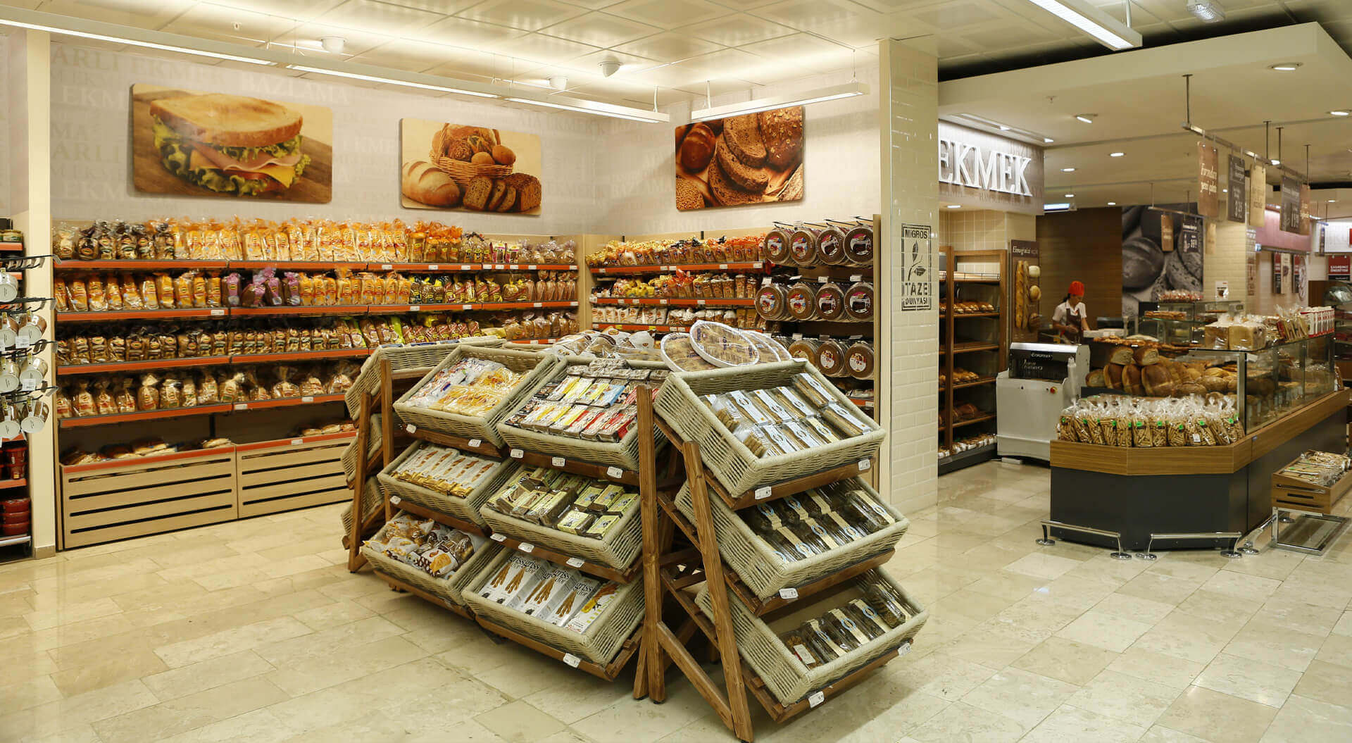 Migros Supermarket Ortaköy Bakery VM Display
