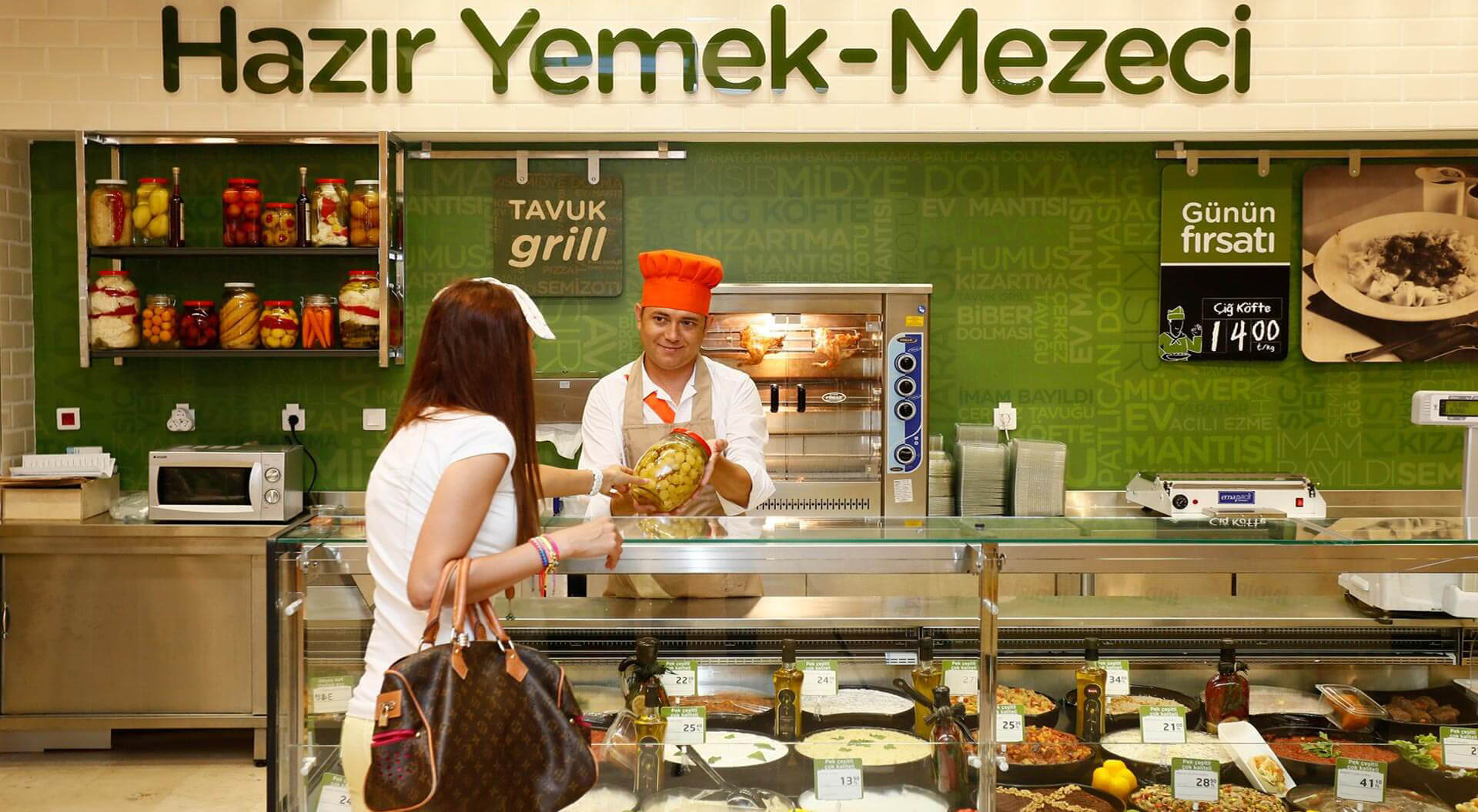 Migros Supermarket Ortaköy Mixed Mezze merchandising display