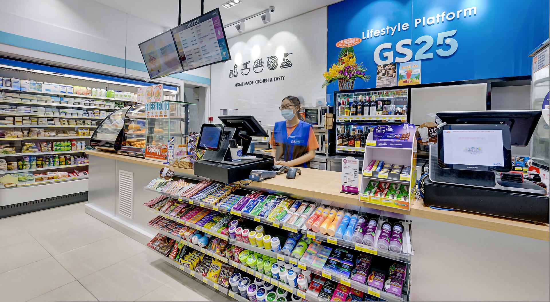 GS25 Convenience Store Checkout desk