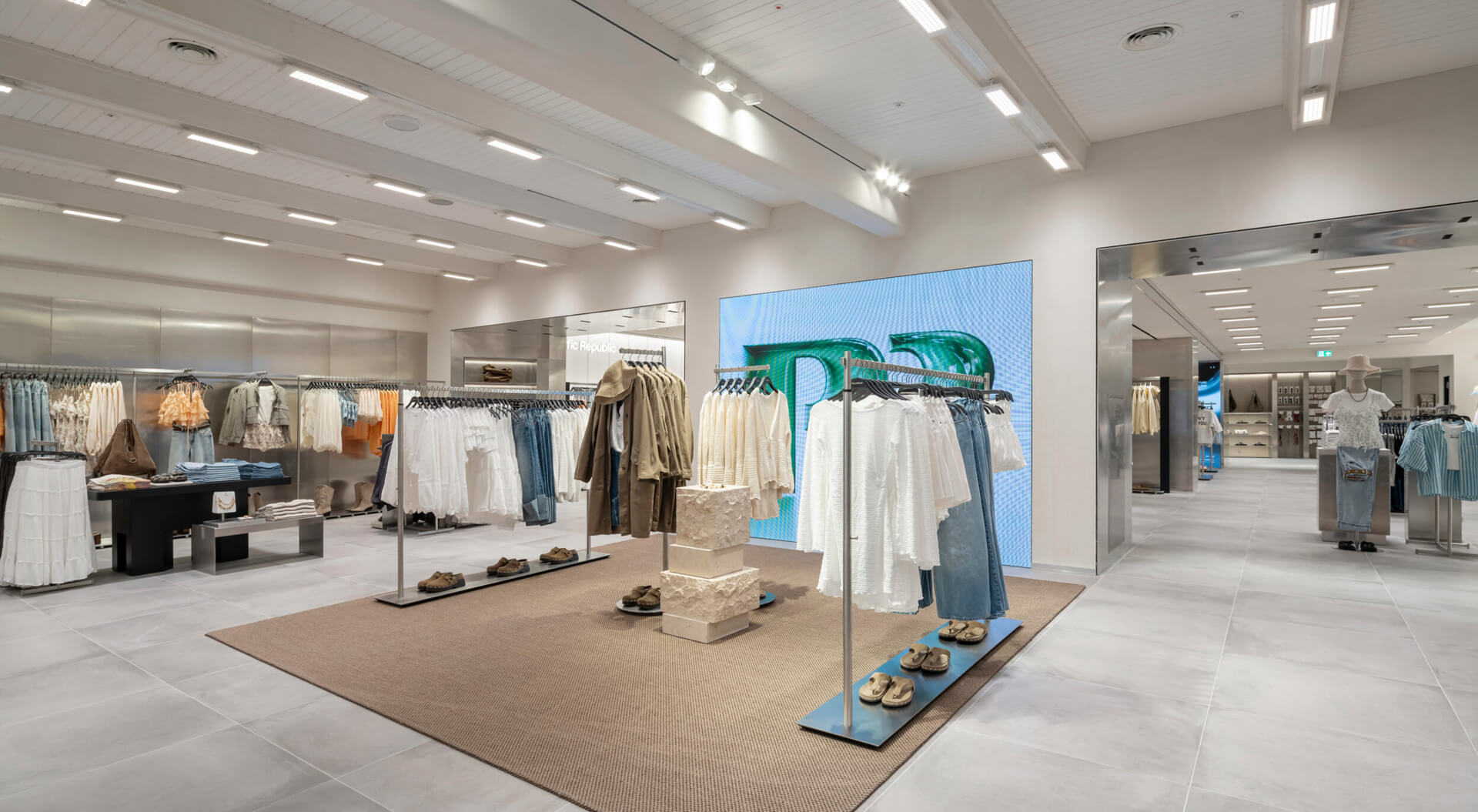 Pull & Bear Retail Branding, Store Interior Design Womenswear Department, Digital Wall Graphic - Oxford Street London