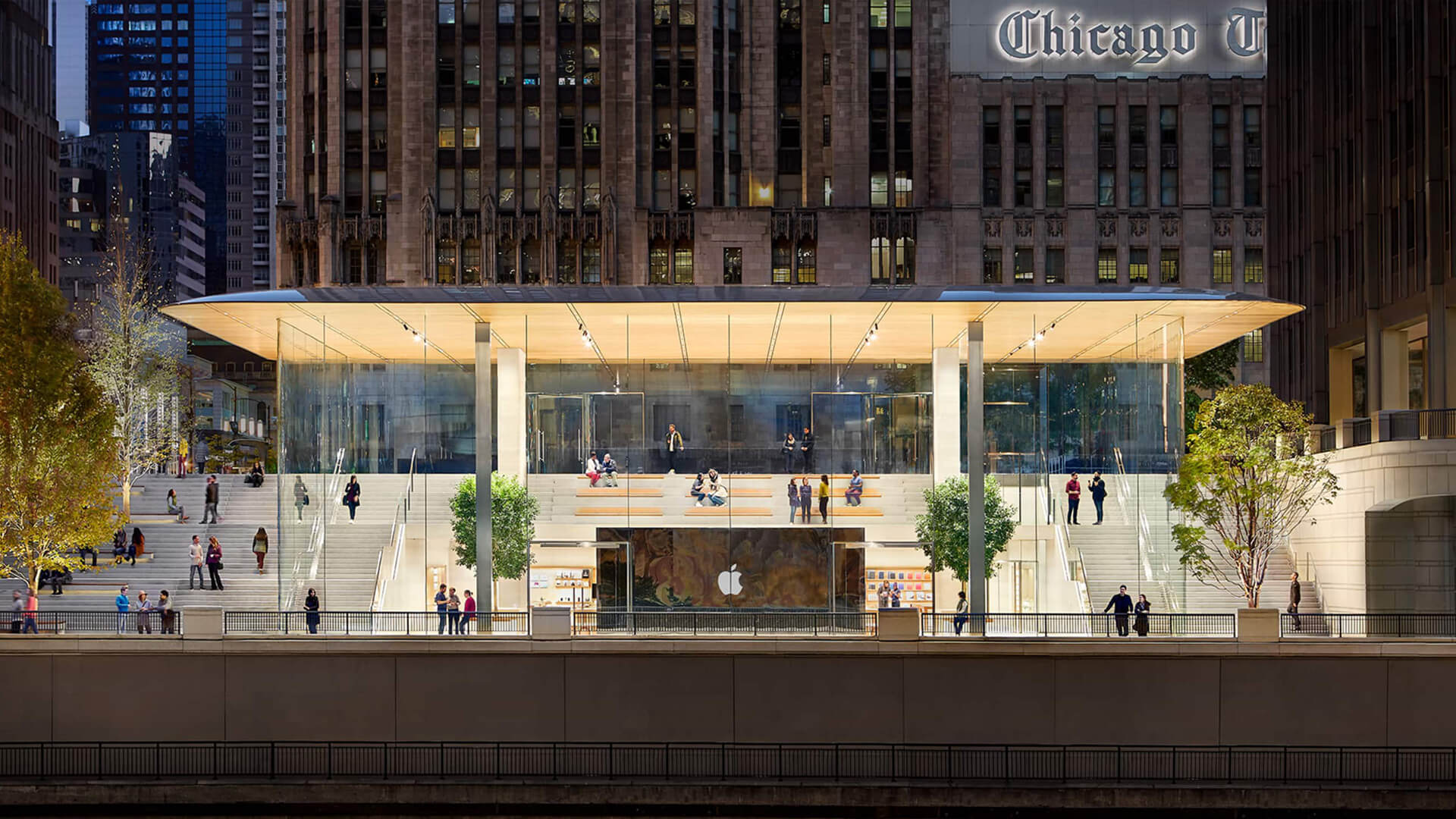 Apple store Chicago - flagship store exterior architecture
