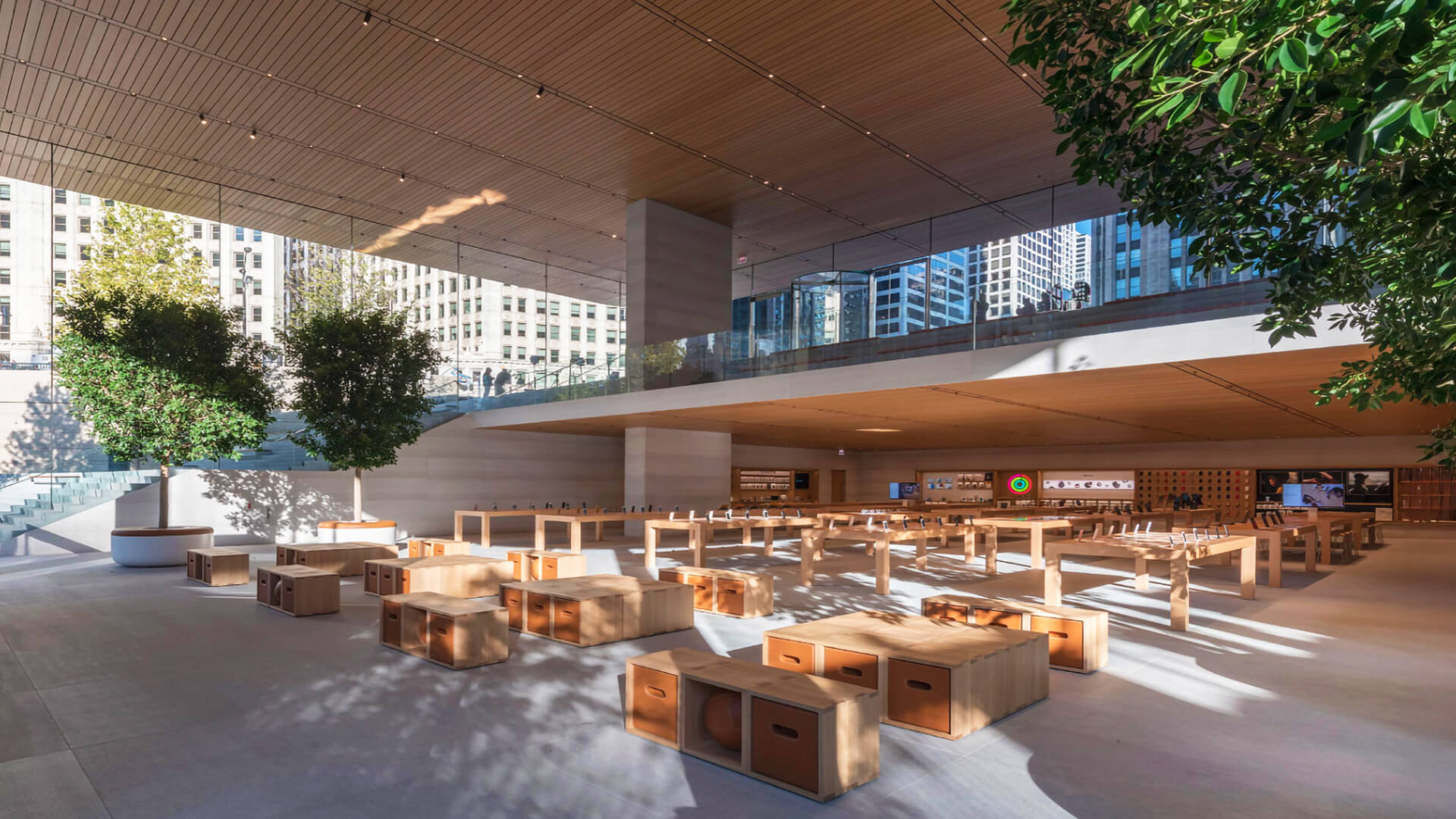 Apple store Chicago - flagship store interior and merchandising systems design