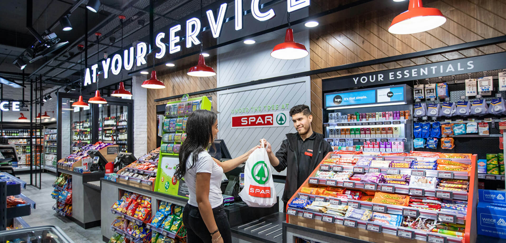 SPAR convenience store, which is the world's largest food retail chain based on a voluntary trading model.
