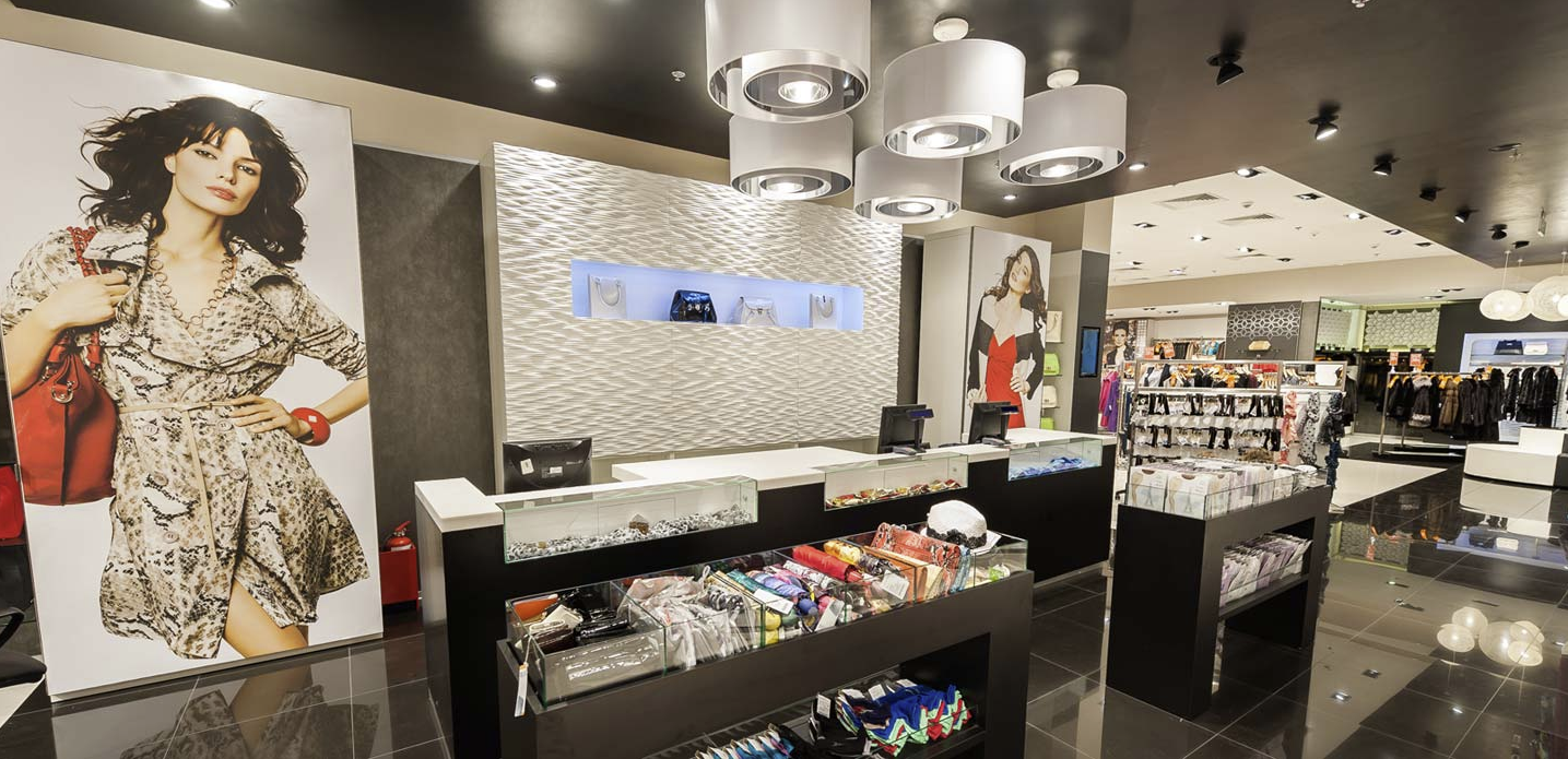 Four retail design trends changing the shopper experience of fashion stores Four retail design trends changing the shopper experience of fashion stores