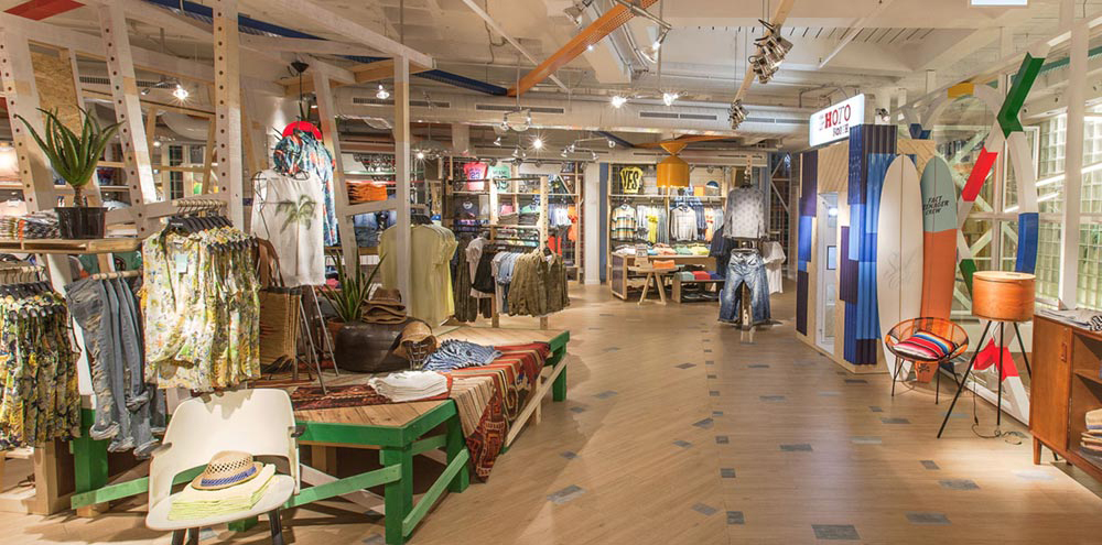 Pull&Bear store design and the future of fashion. Five new trends in retail. Pull&Bear store design and the future of fashion. Five new trends in retail.