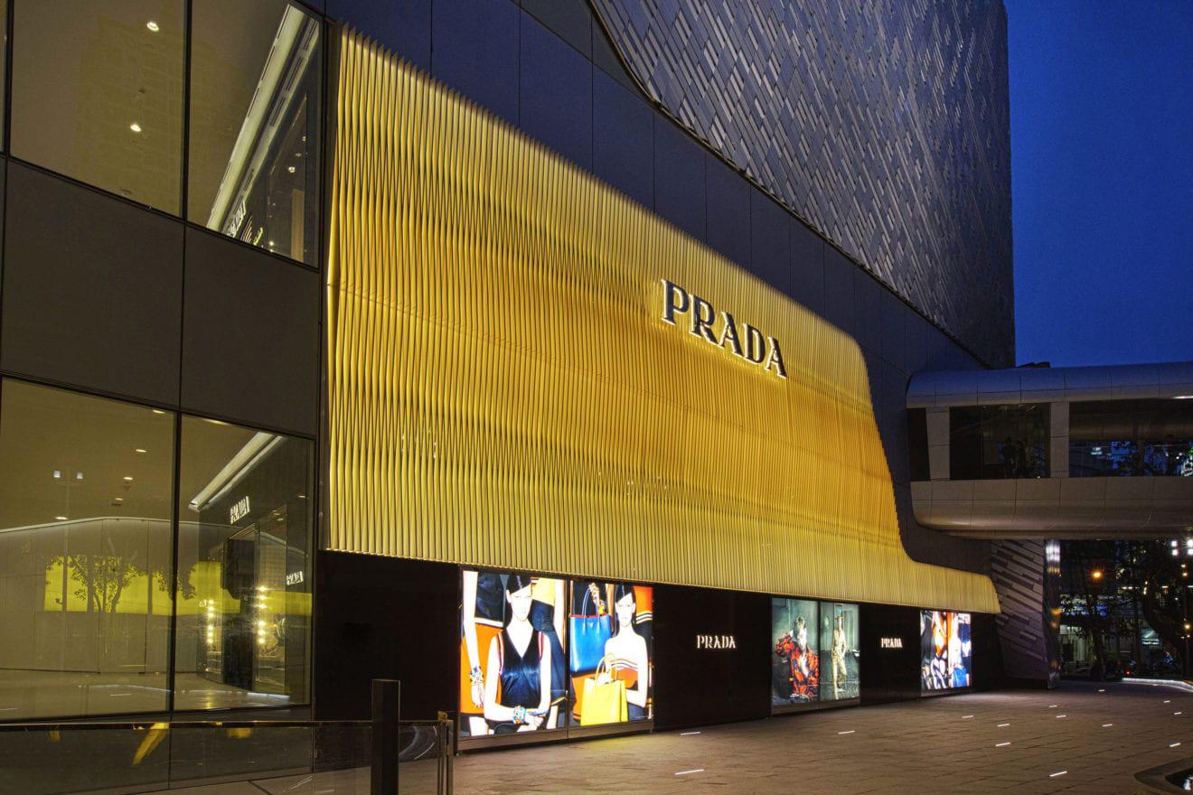 Creative solutions for luxury brands at EMQuartier mall innovative retail design Creative solutions for luxury brands at EMQuartier mall innovative retail design