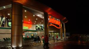 Safeway Mega Store Retail Hypermarket Branding – Store Entrance Architectural Canopy Design - Distin