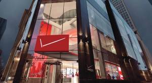 Verizon Destination Store Entrance