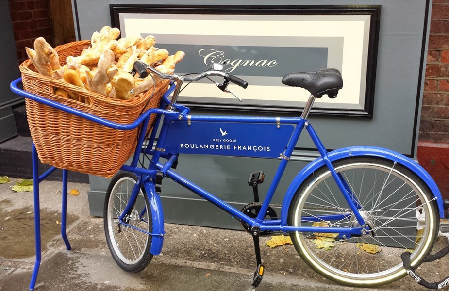 Grey Goose bicycle mobile Martini Boulangerie promotion Grey Goose bicycle mobile Martini Boulangerie promotion