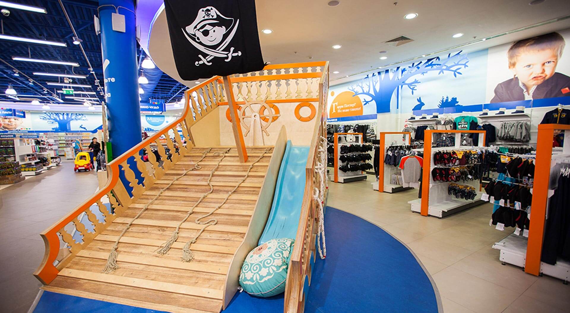 Detskiy Mir Russia best internal department branding, store interior design, concepts for toys and children's fashion pirate ship Detskiy Mir Russia best internal department branding, store interior design, concepts for toys and children's fashion pirate ship
