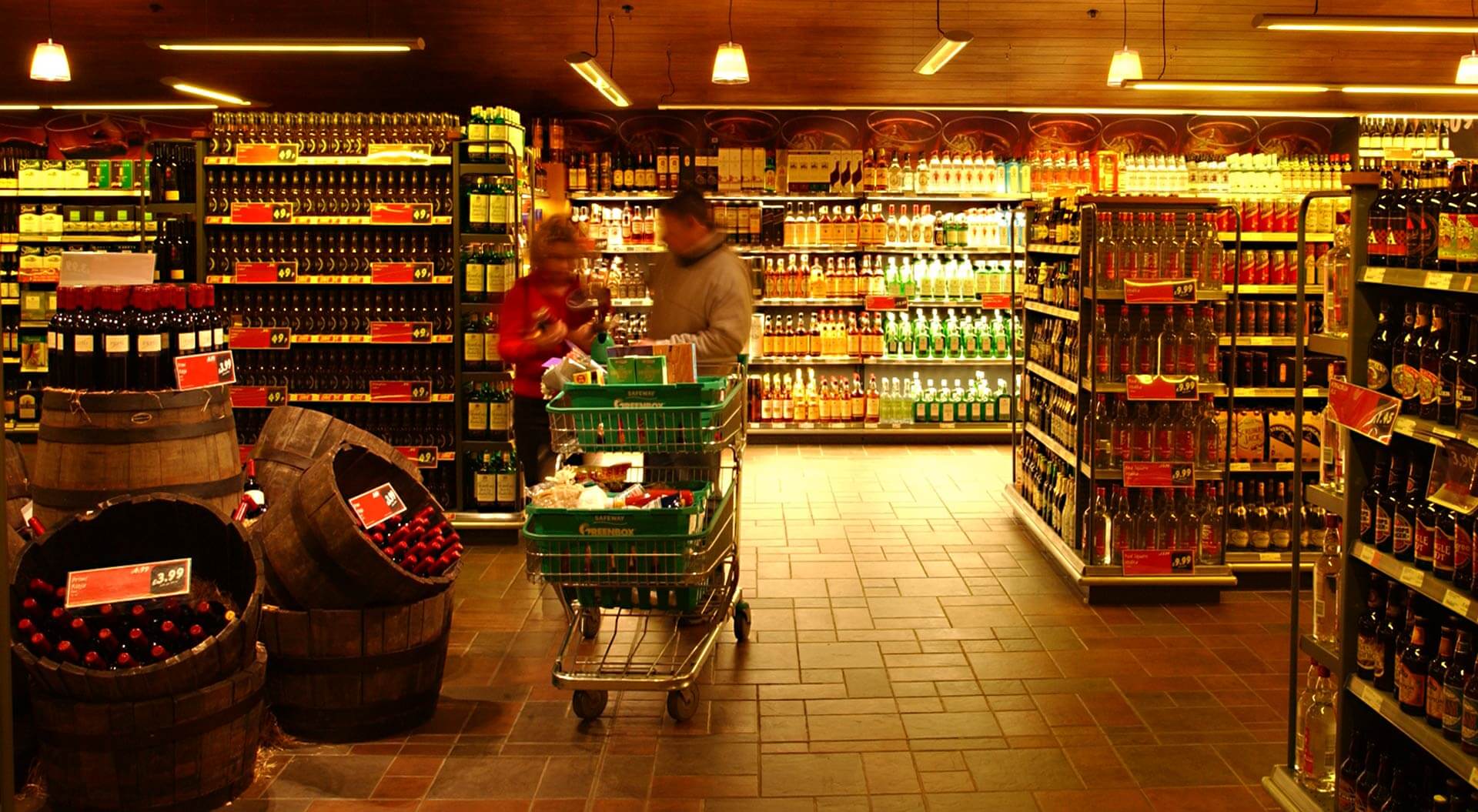 Safeway Mega store hypermarket wine cellar department merchanding system design and grapghic branding Safeway Mega store hypermarket wine cellar department merchanding system design and grapghic branding