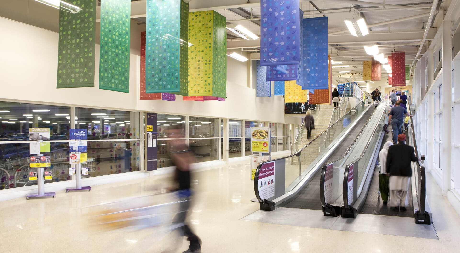 Retail branding, corporate identity, brand, hypermarket interior design planning, marketing POP in-store, grocery food supermarkets - Tesco Retail branding, corporate identity, brand, hypermarket interior design planning, marketing POP in-store, grocery food supermarkets - Tesco